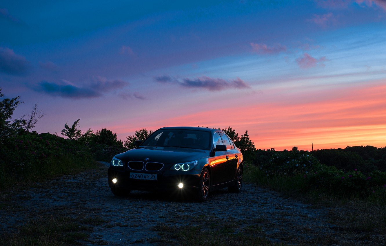 BMW m5 e60 на закате