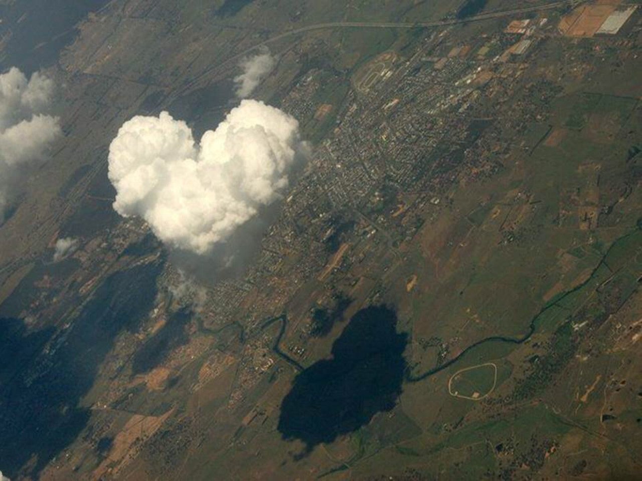 сердце на небе фото