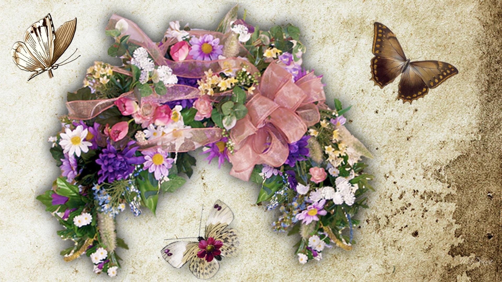 Дощечка с бабочками и цветами