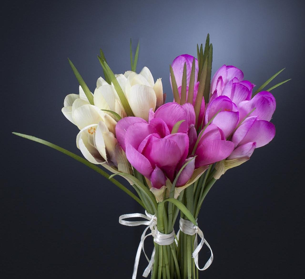 Монобукет тюльпаны. Фрезия Крокус. Тюльпаны и крокусы. Фрезия Монобукет. Saffron Crocus Bouquet.