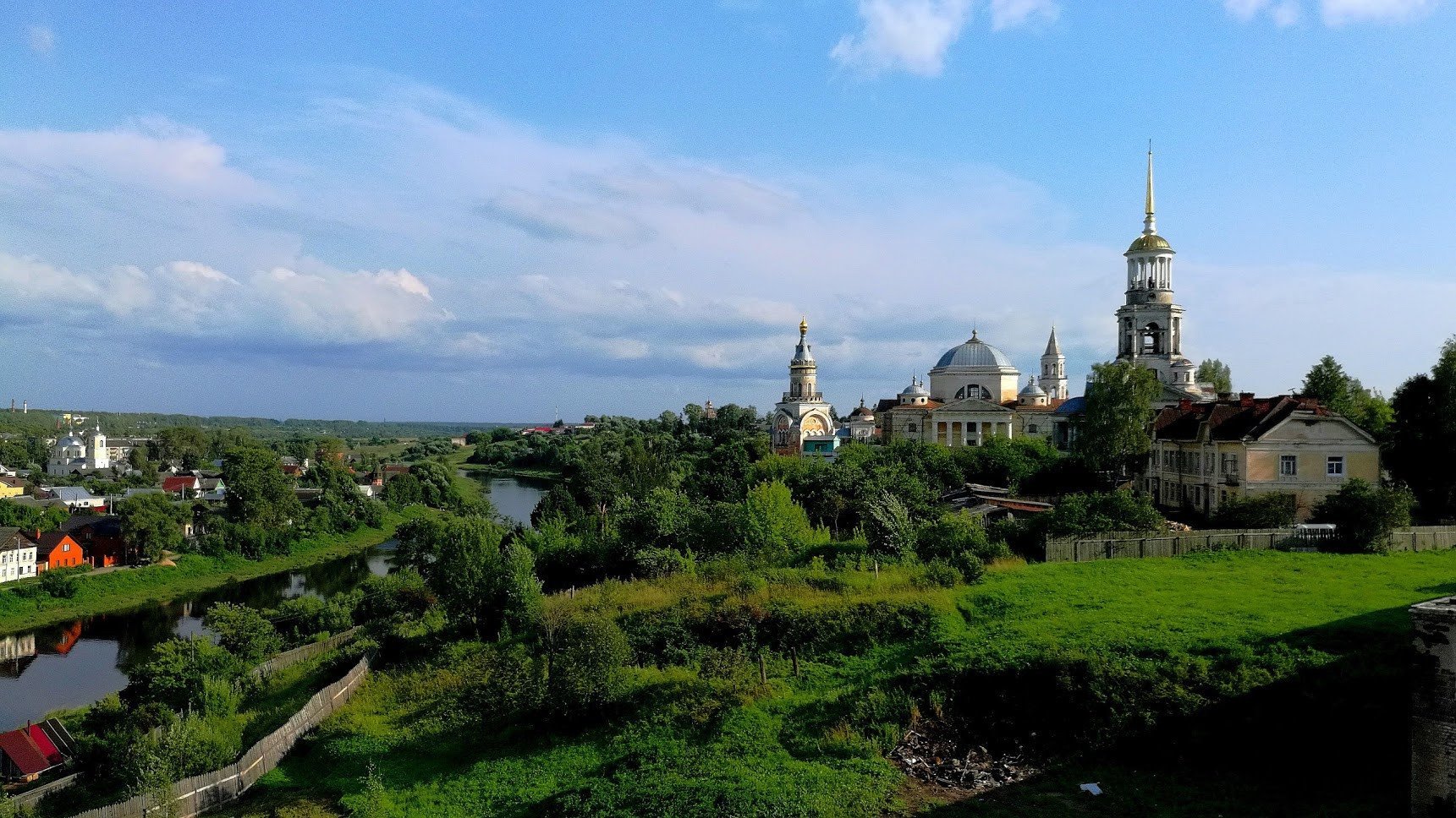 Торжок достопримечательности на машине