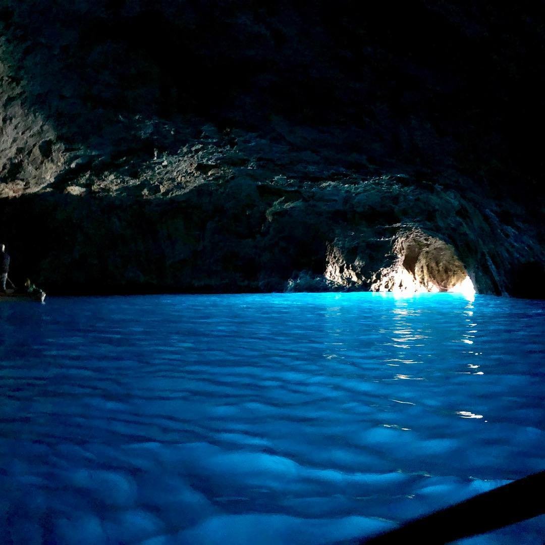 Голубая пещера 70 км от Белиза