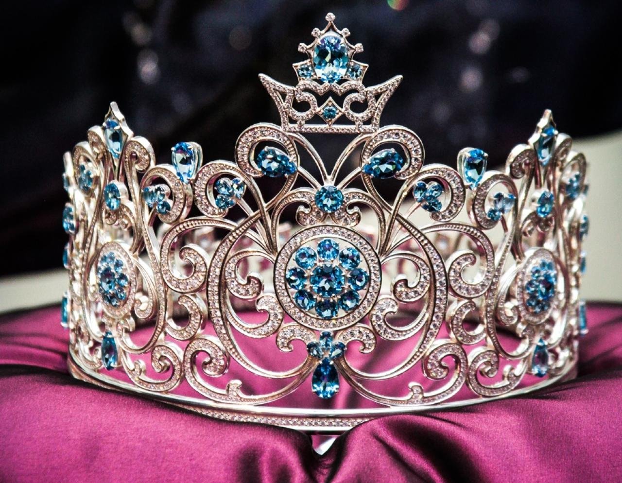 Самая красивая корона. Корона Палатина. Корона Мисс Вселенная. Красивая корона. Корона королевы.