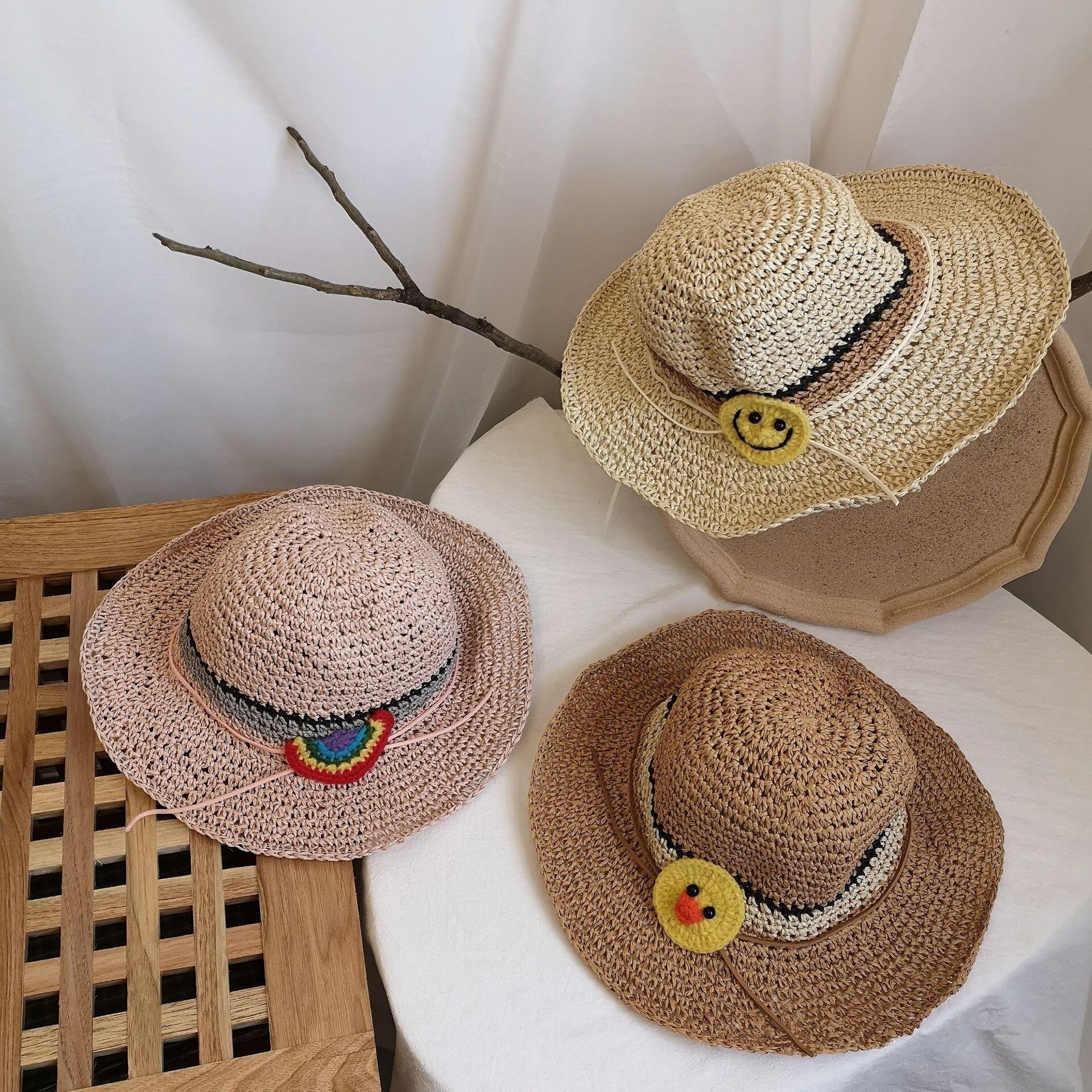 Цвет соломенной шляпы. One piece соломенная шляпа. Соломенная шляпка Ван Пис. Команда соломенной шляпы. Большая соломенная шляпа Ван Пис.