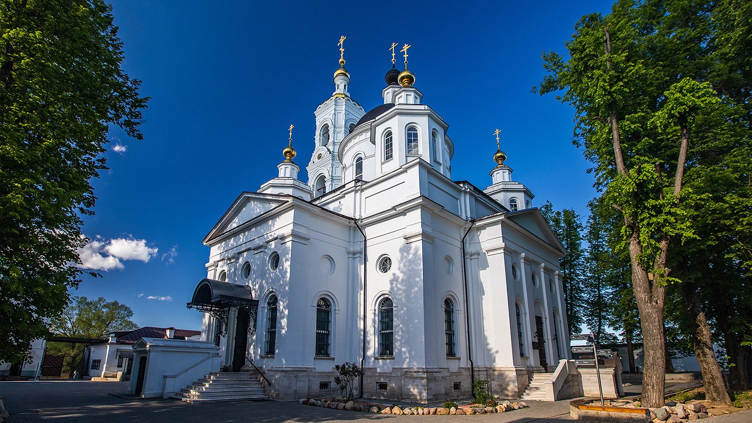 Николо Берлюковский монастырь храм