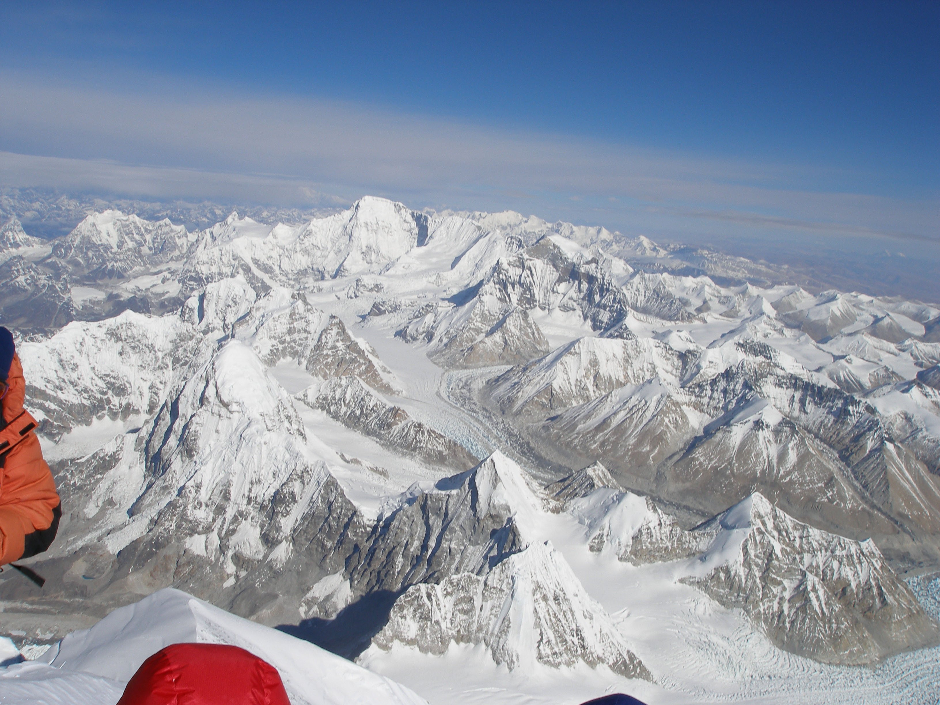 Вид с горы Эверест на землю