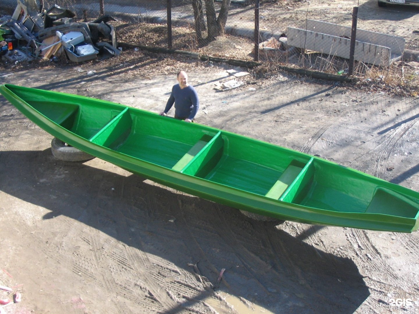 Продажа б у астрахань. Лодка стеклопластиковая Delta Ruslan. Пластиковая лодка Дельта 250. Астраханская лодка бударка. Лодка бударка алюминиевая.