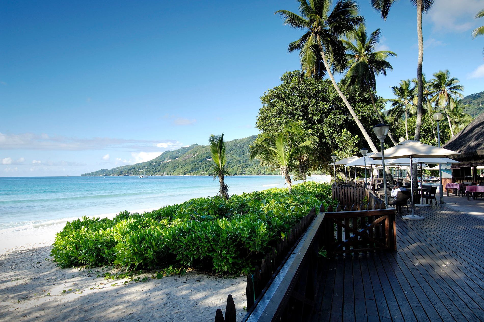 Отдых бо. Бо Валлон Сейшелы. Остров Маэ бо Валлон. Berjaya beau Vallon Bay 4 Сейшелы Сейшелы.