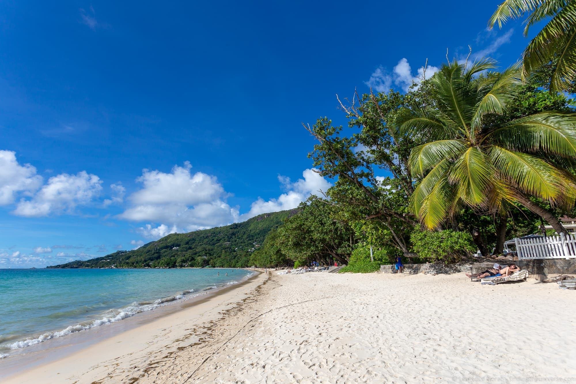 Пляж beau Vallon Сейшелы