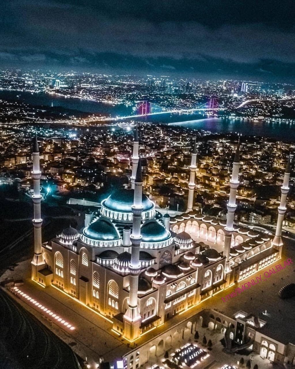 Самые красивые мечети Ирана вид с высоты птичьего полета