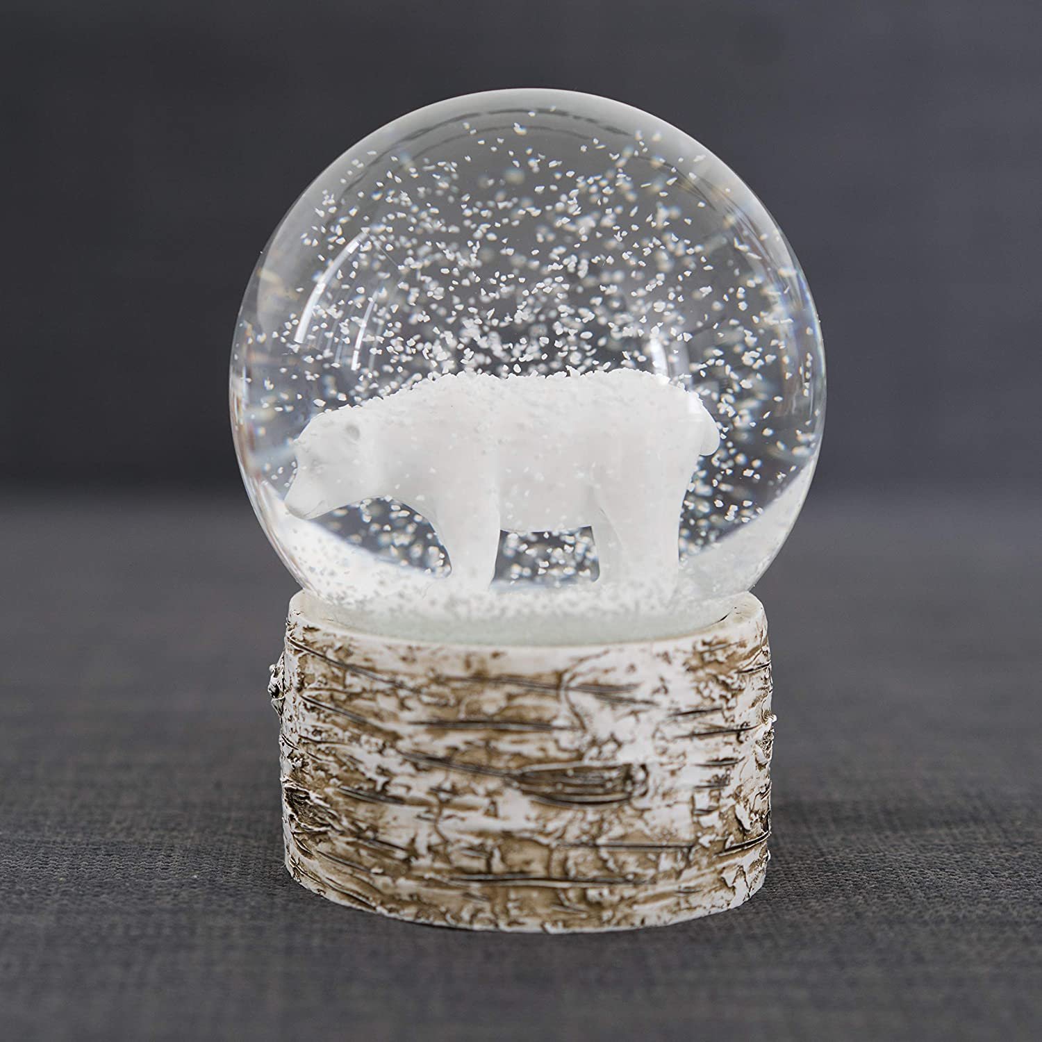 Стеклянный шар снег