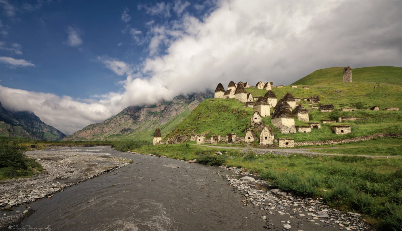 Даргавское ущелье Северная Осетия