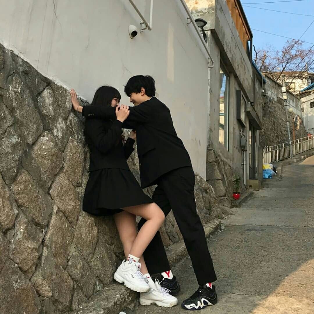 Парень и девушка Корея