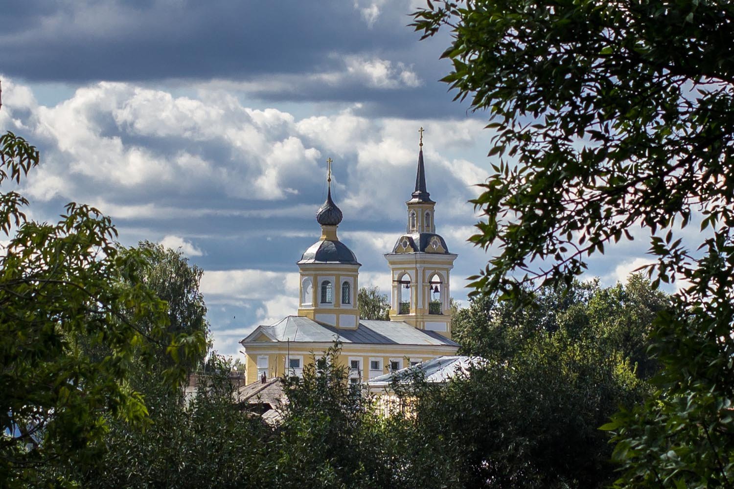 Нерехта костромская область. Нерехта Церковь Спаса Преображения. Церковь Преображения Господня (Нерехта). Костромская область Нерехта Церковь. Церковь Преображения (Ильинская)Нерехта.