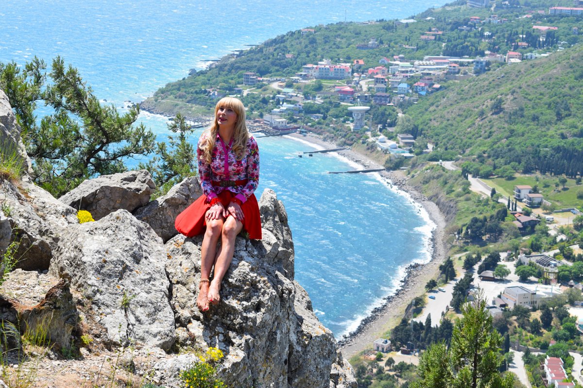 Поселок голубой залив Крым