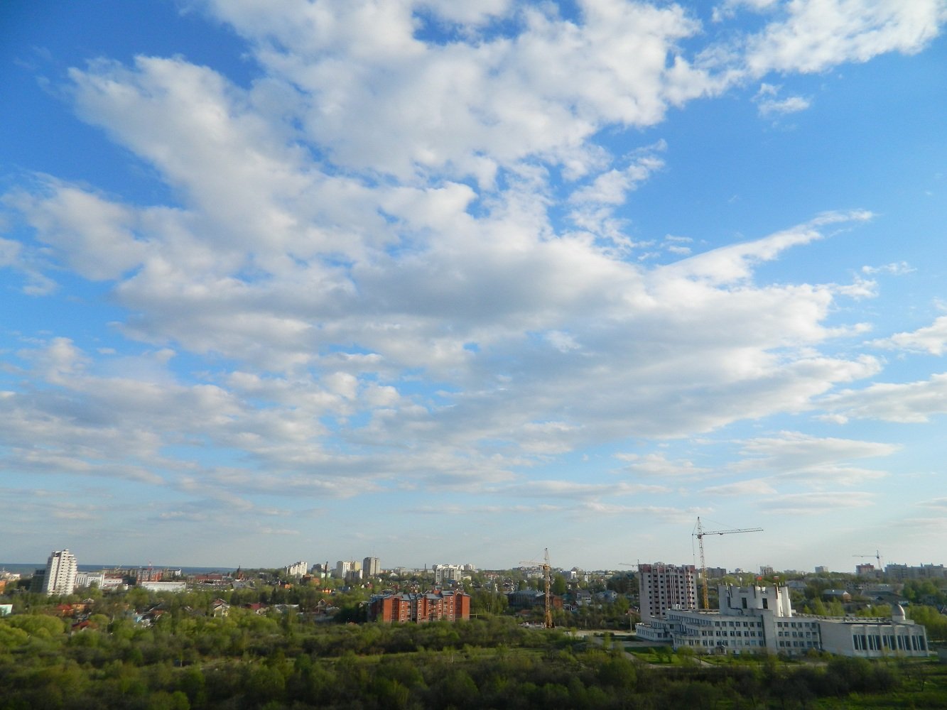 Панорама города вид из окна