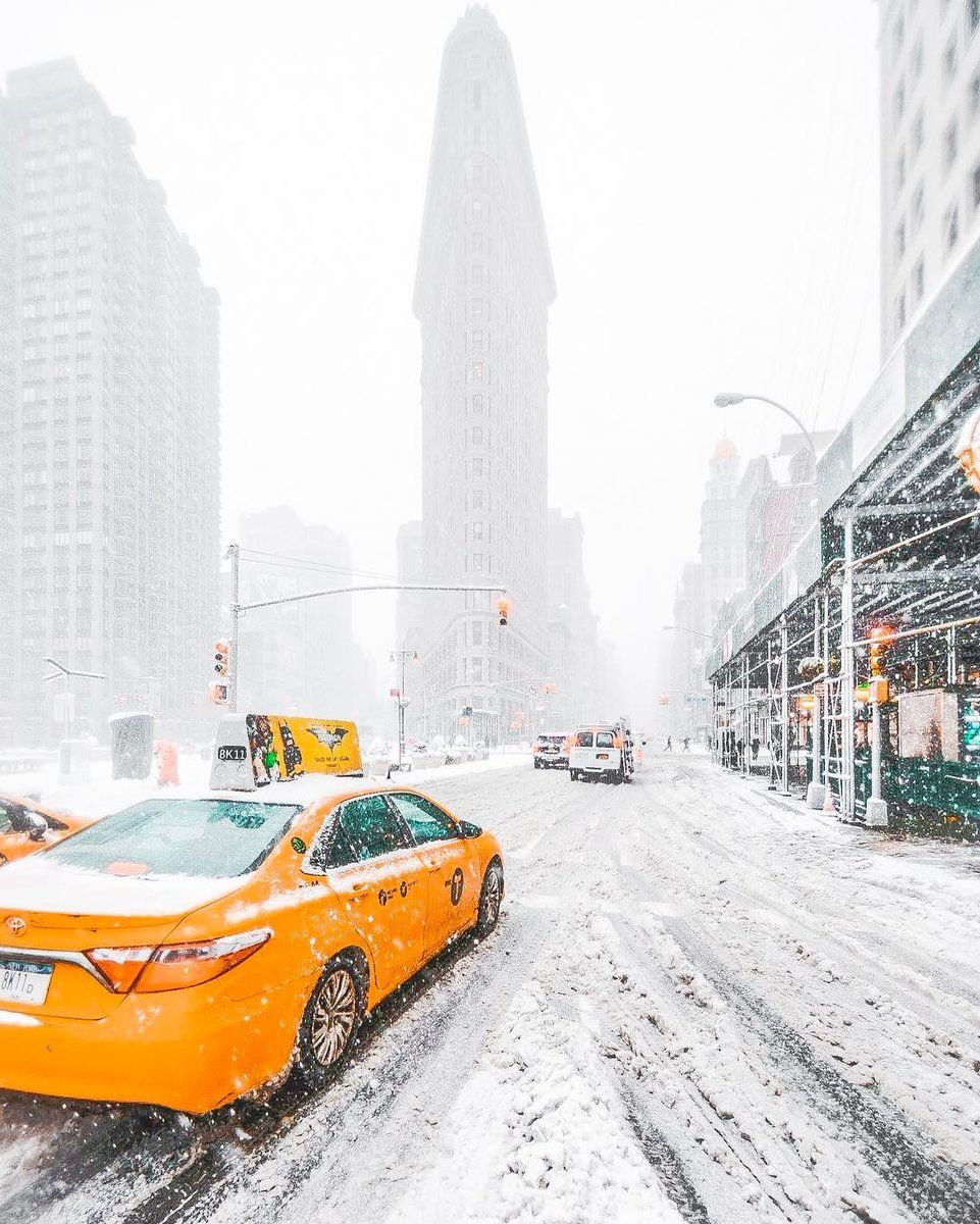 Нью-Йорк зимой такси