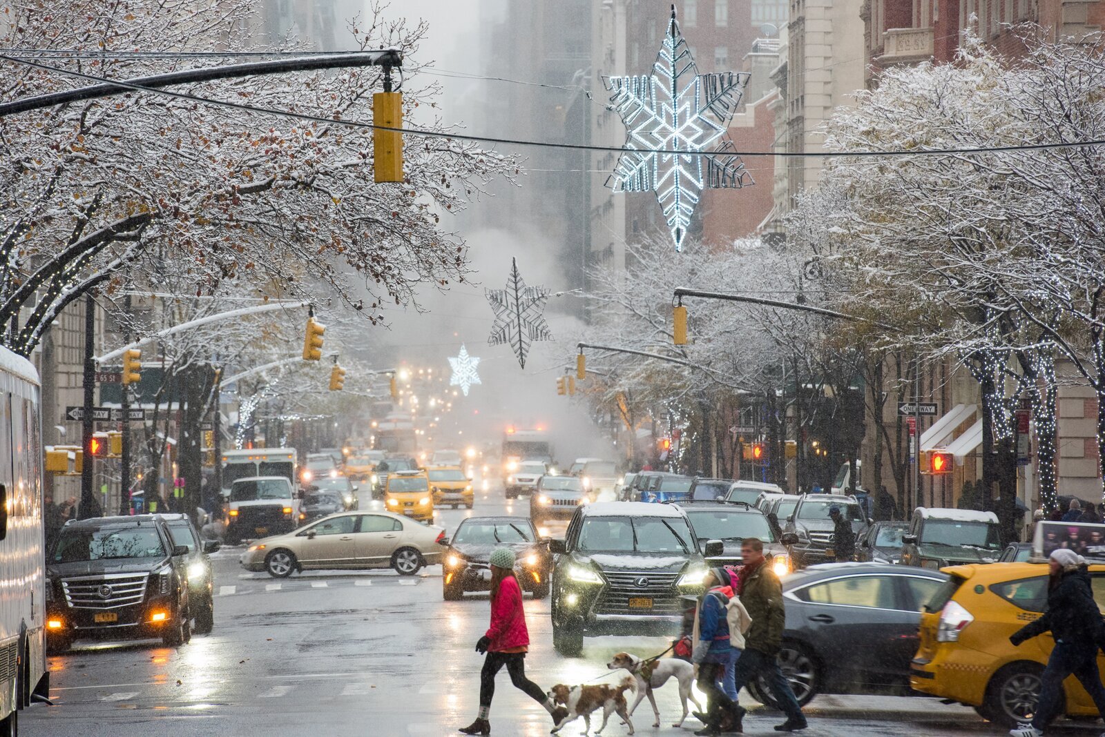 Зимний переулок Нью-Йорка