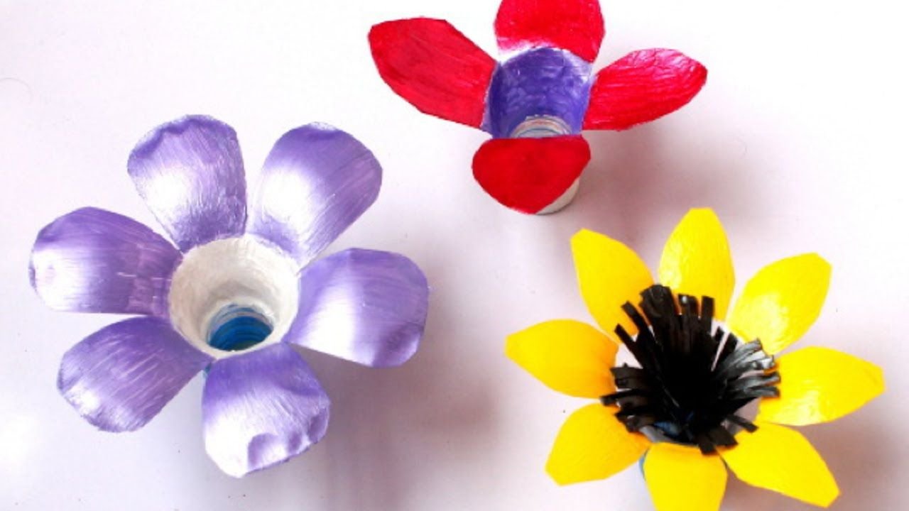 Цветы лилии из пластиковых бутылок (пошагово)
