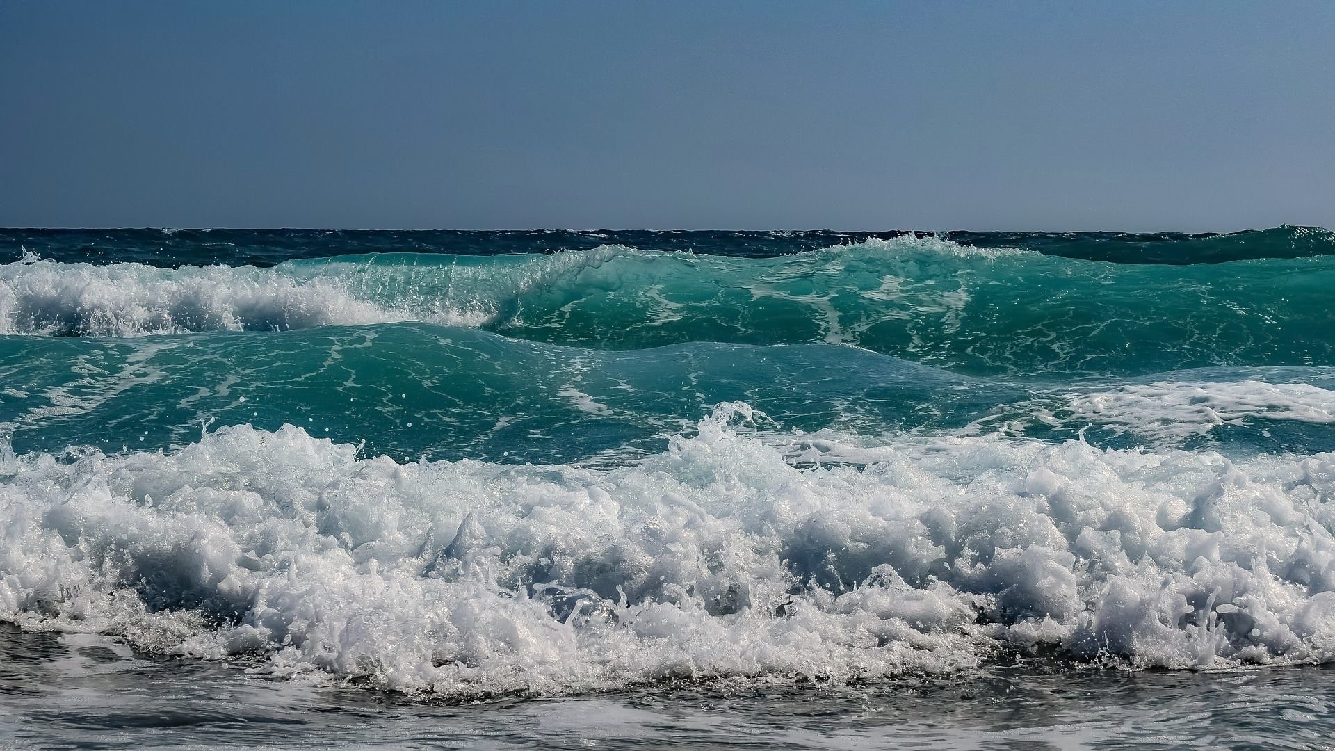 Морские волны тепла. Бриз Азовское море. Море, волны. Океан волны. Квадратные волны в море.