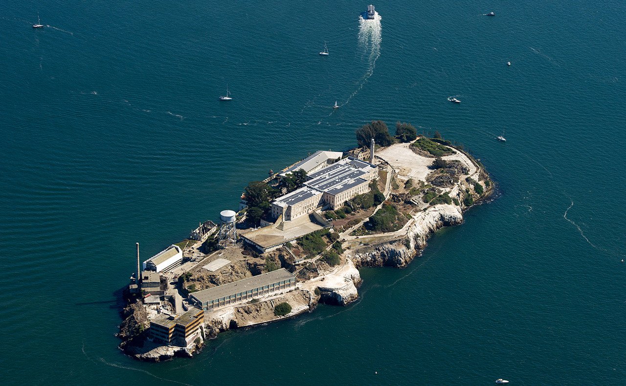 Тюрьма на острове Алькатрас в Калифорнии
