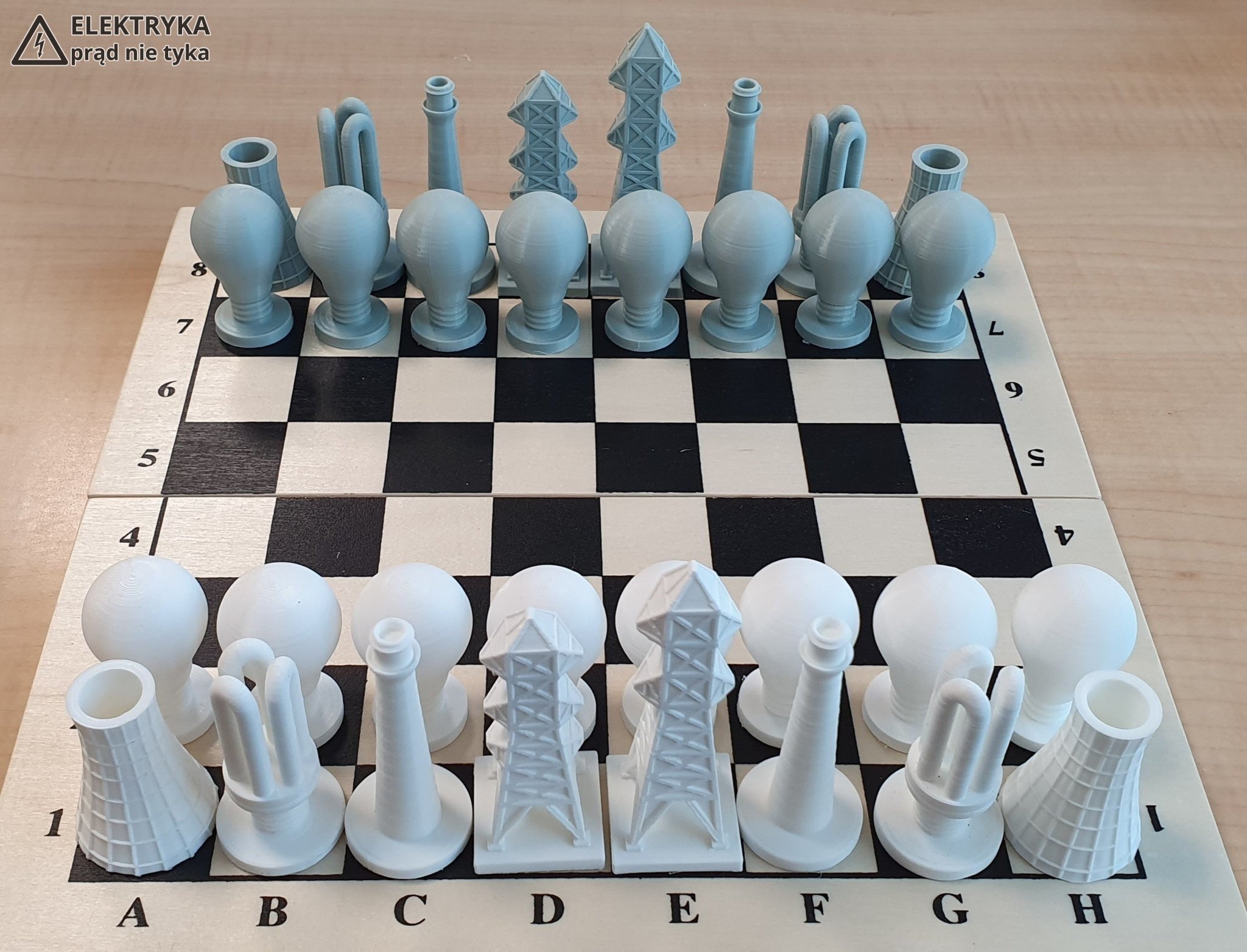 Как сделать шахматы своими руками?