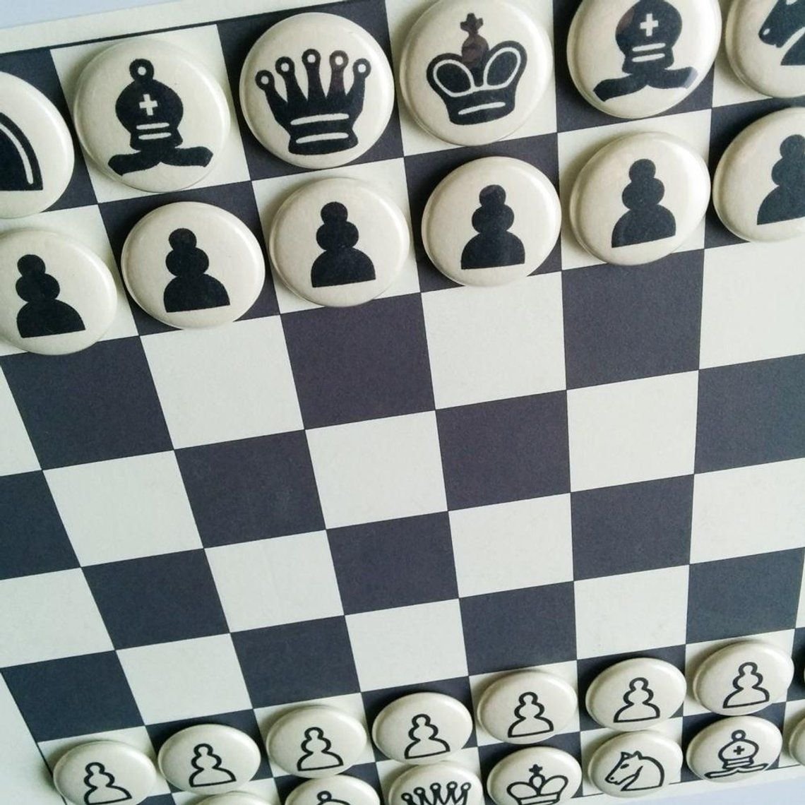 Панно шахматы