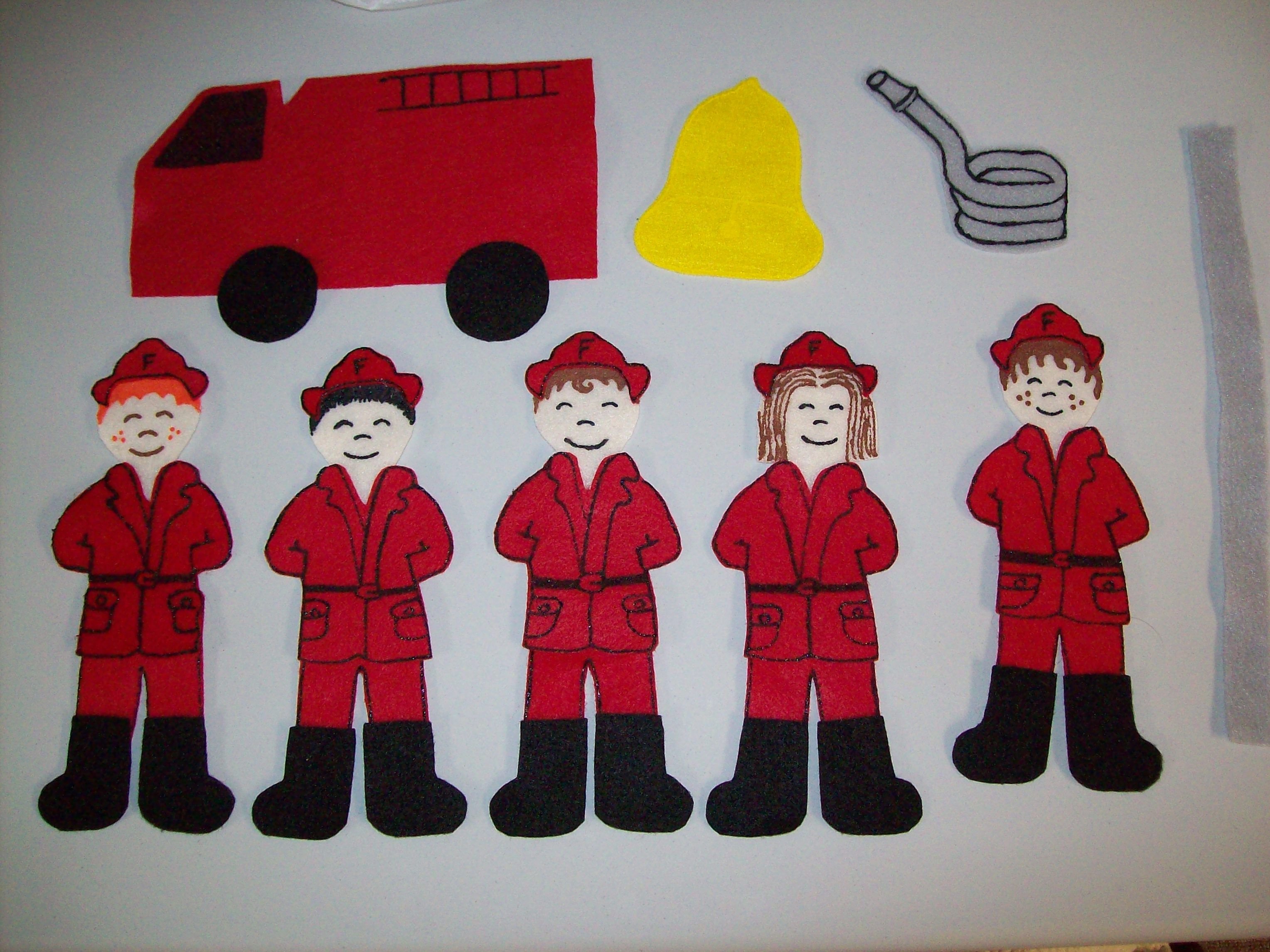 Пожарная машина старшая группа. Аппликация профессии. Аппликация на тему профессии в детском саду. Аппликация пожарный. Поделка пожарный.
