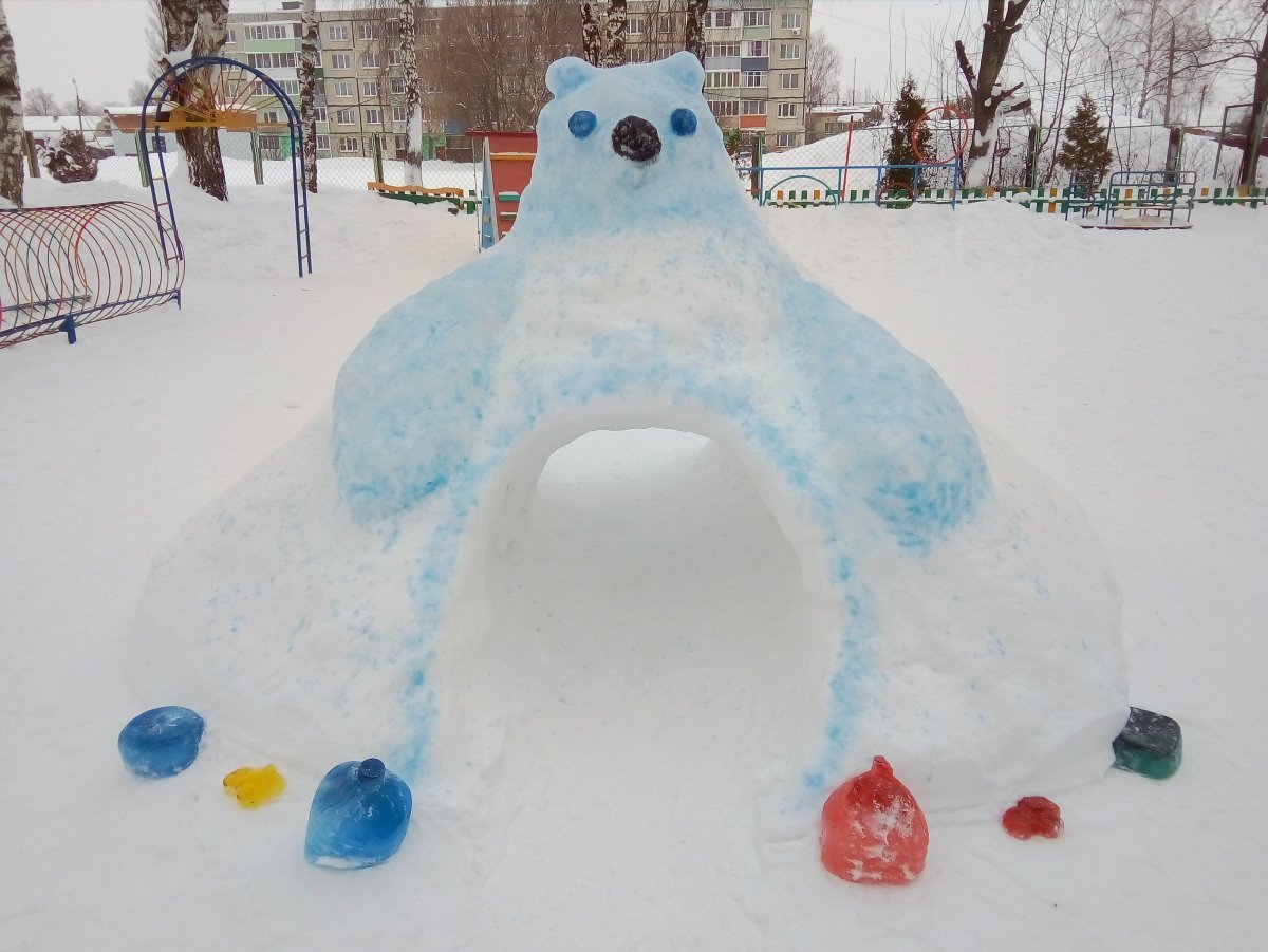 Зимние постройки в детском саду