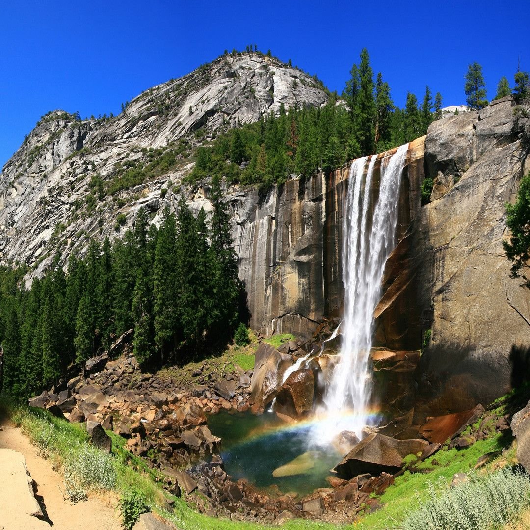 Йосемитский водопад