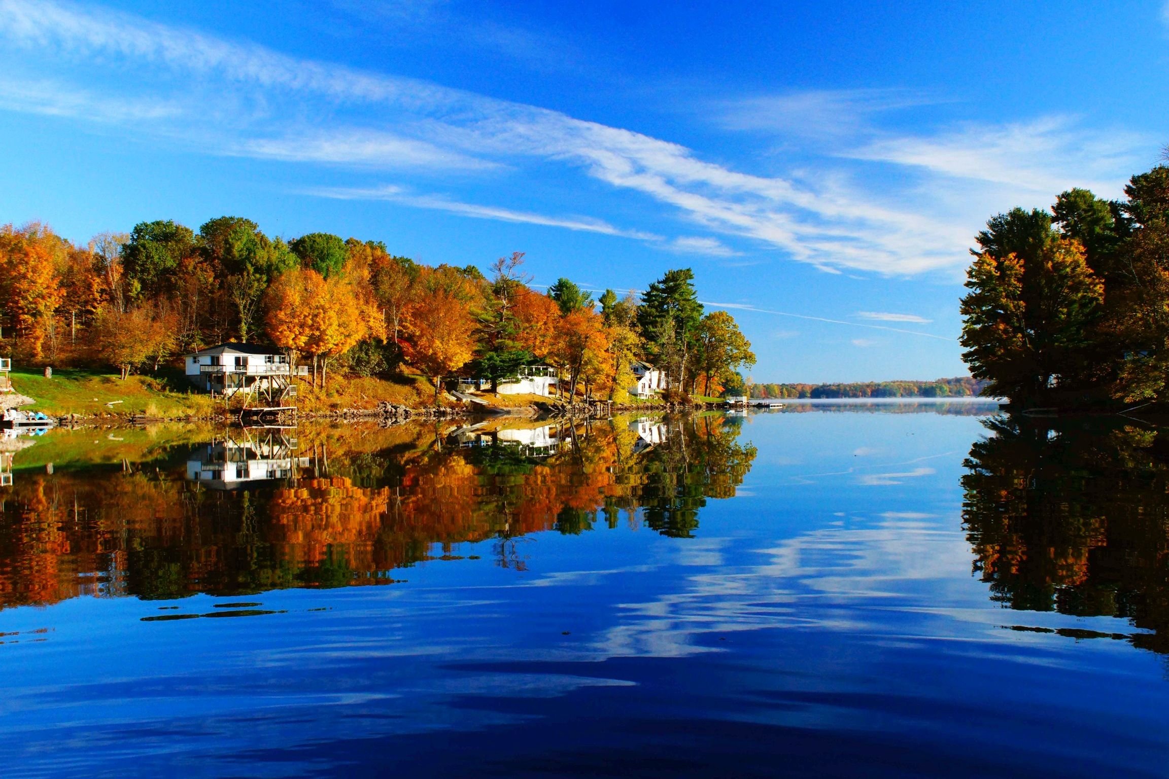 Ontario canada. Озеро Онтарио Канада. Озеро Онтарио Северная Америка. Озеро Гурон Канада. Великие озера Онтарио.