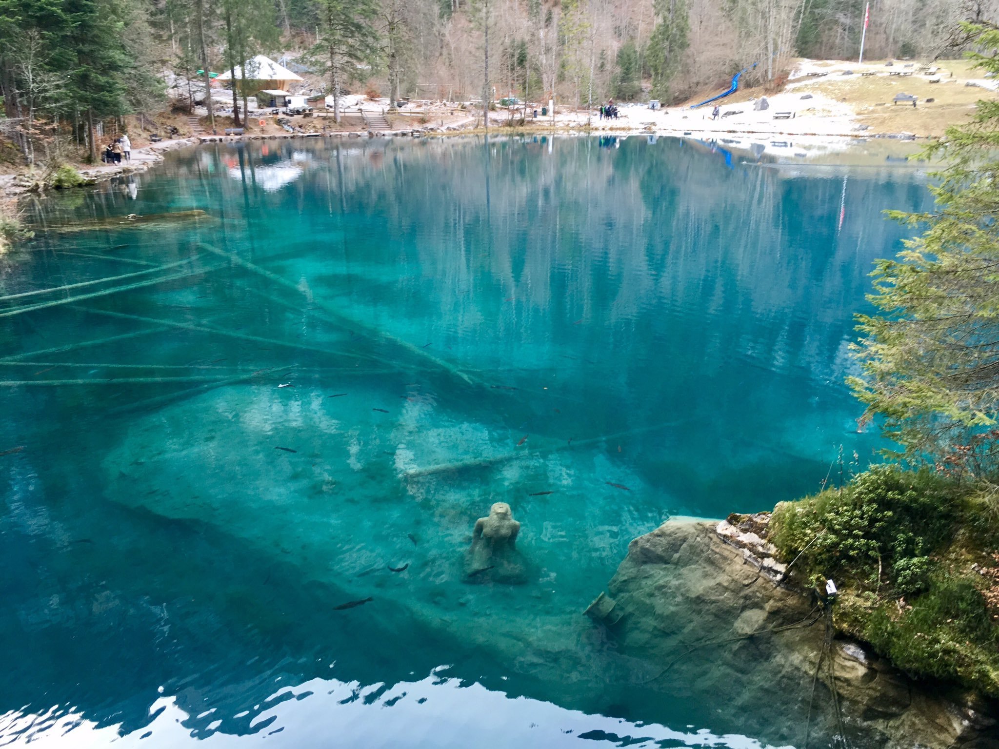 Комплекс голубые озера. Озеро Блаузее Швейцария. Голубое озеро Тавтиманово. Блаузее голубое озеро Швейцария. Голубые озера горный Алтай Аскат.