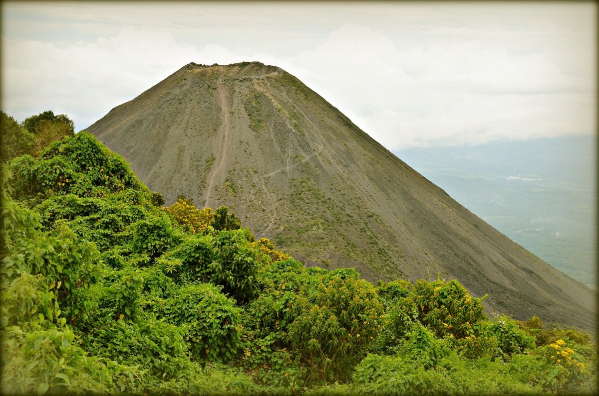 Сальвадор вулкан