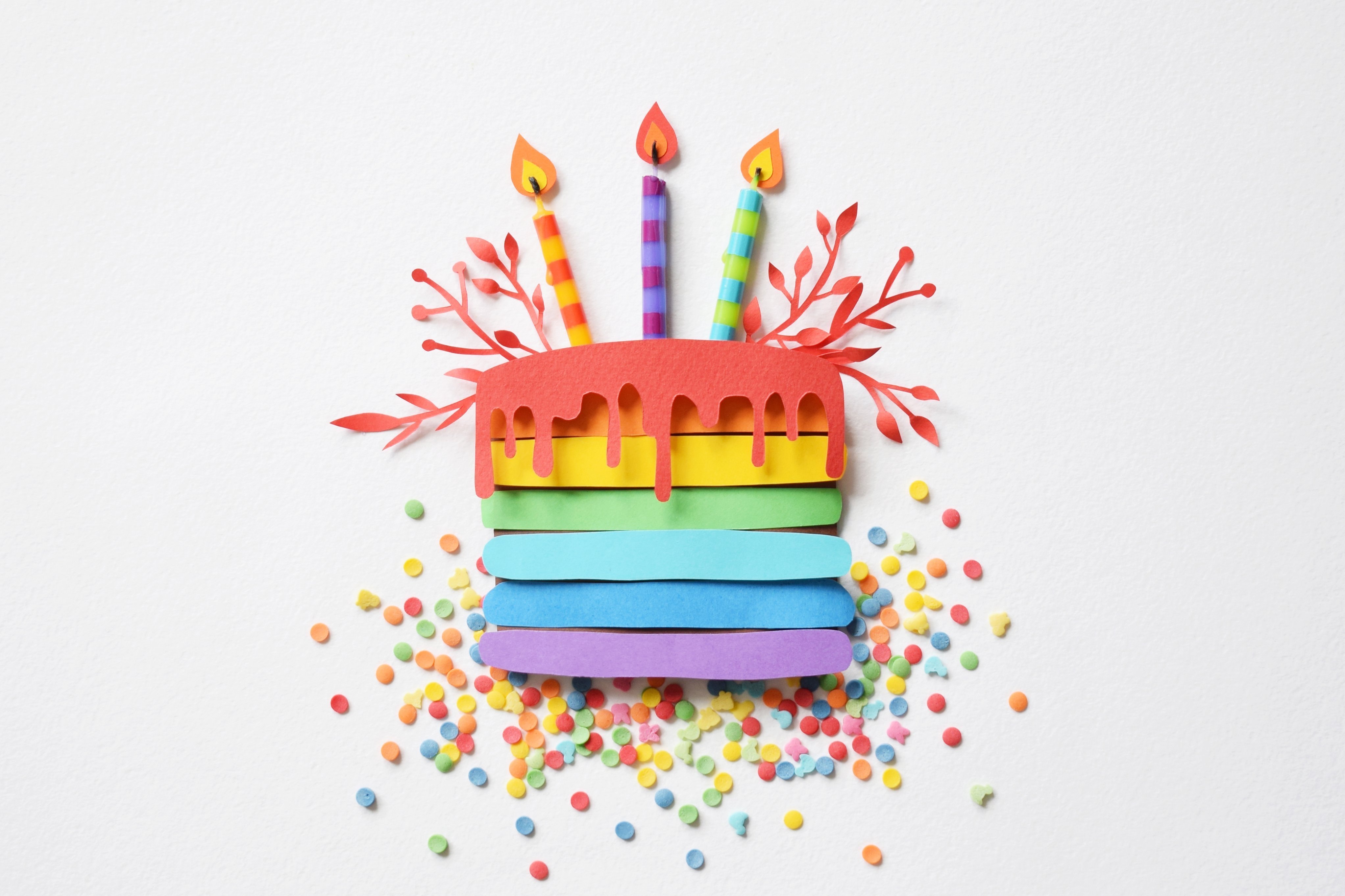 Открытки 3 д с днем рождения. Торт поделка для детского сада. Аппликация торт. Объемная аппликация торт. Тортик из цветной бумаги.