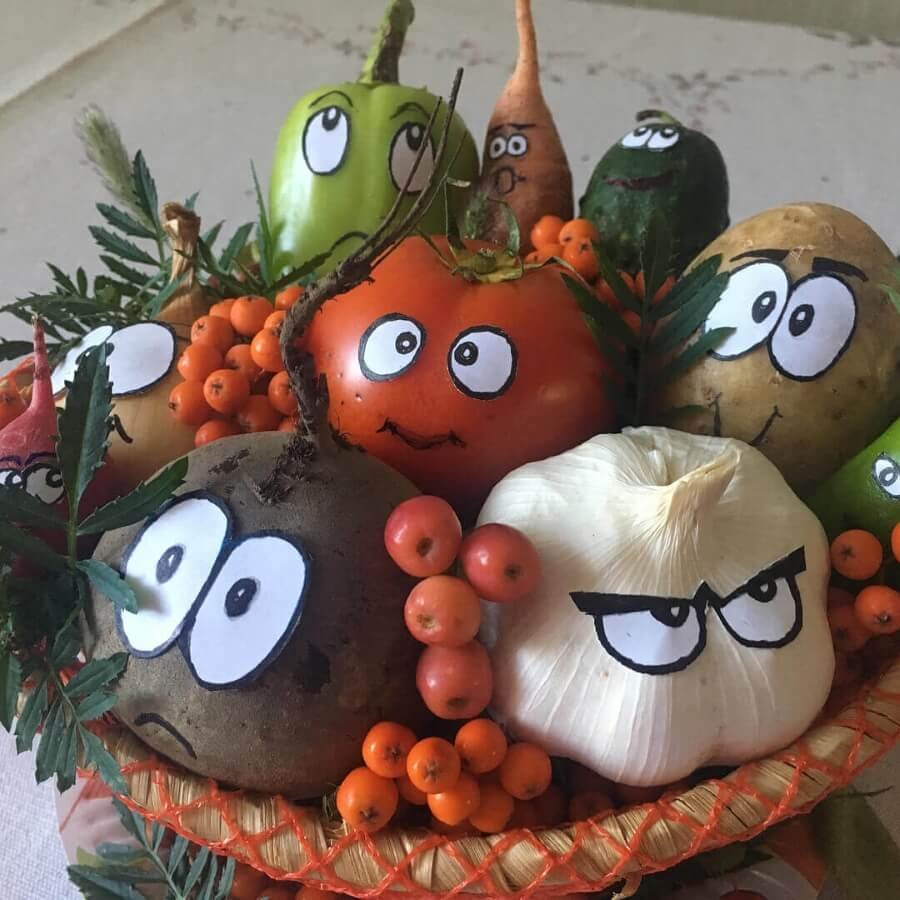 Поделки из овощей и листьев