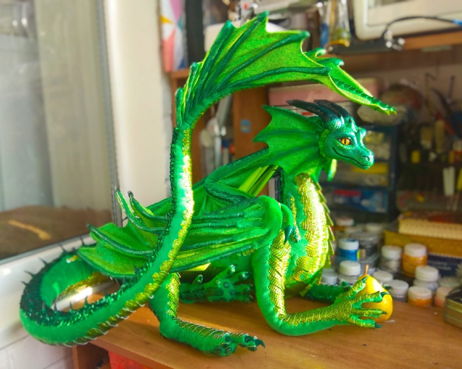 Год зеленого деревянного дракона. Игрушечный дракон. Ручной дракон. Дракон ручной работы. Дракон игрушка ручной работы.