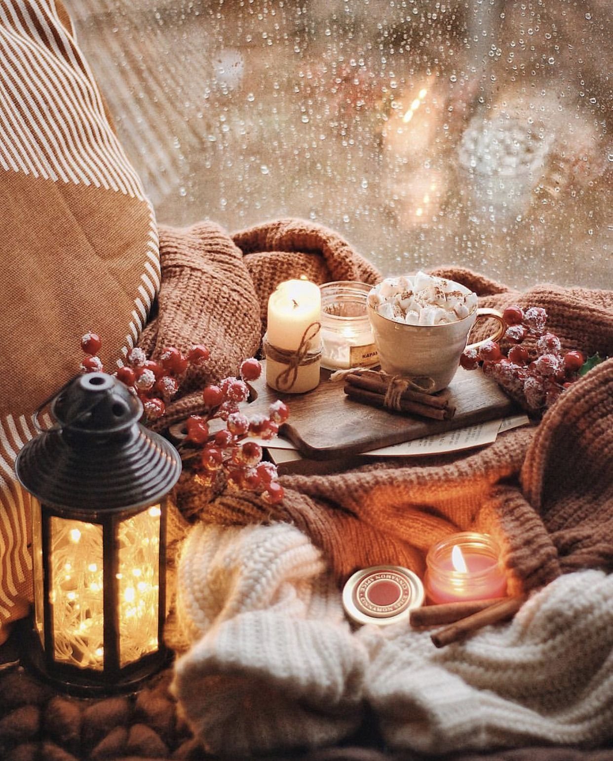 Красивые тепла и уюта. Зимний уют. Уютная зима. Уютного вечера. Плед и кофе.