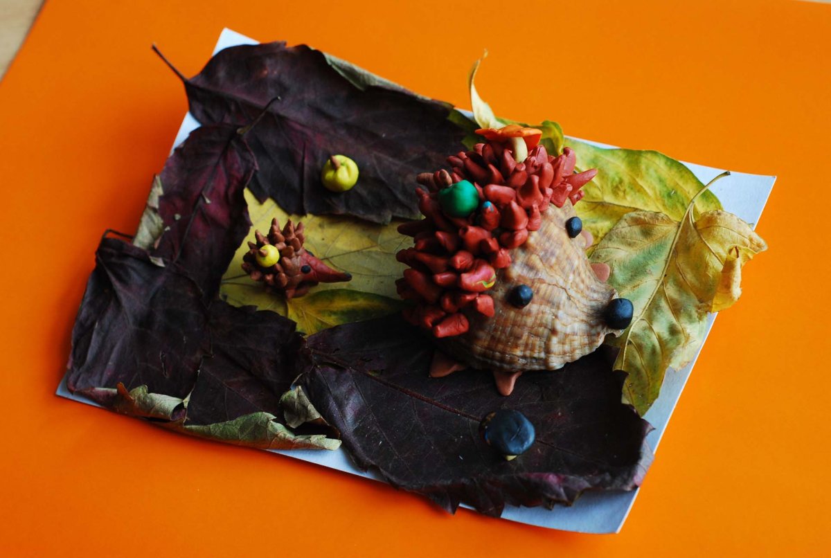 Еж их пластилина и ерироднвх материал