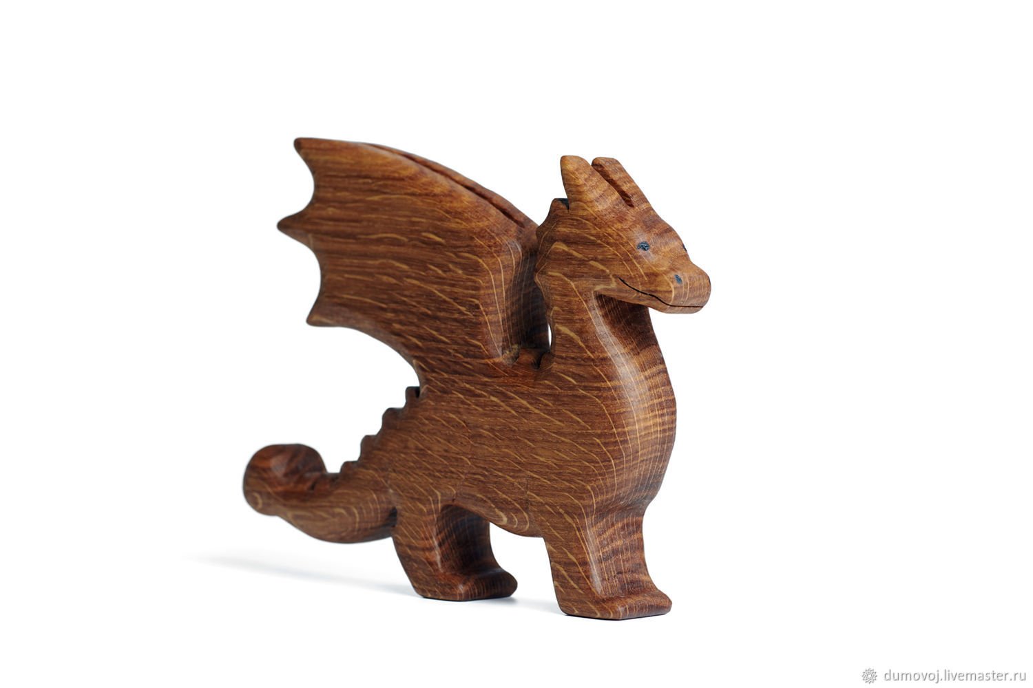 Деревянный дракон какой год. Деревянный дракон. Деревянная игрушка дракон. Фигурка дракона из дерева. Дракон из дерева игрушка.