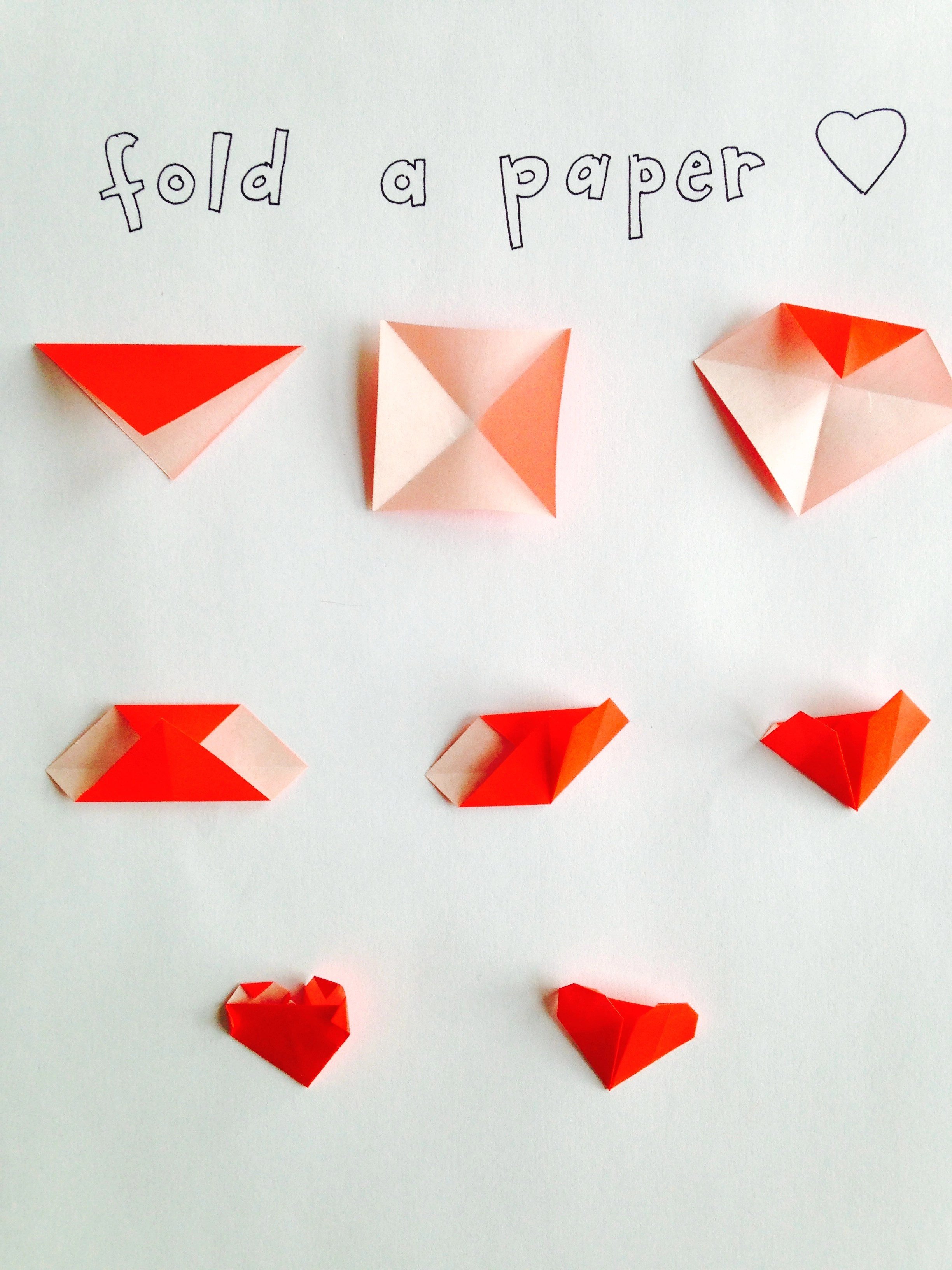 Легкие сердечки из бумаги. Маленькие сердечки из бумаги. Оригами сердечко. Сердечко из оригами. Объемные сердечки.