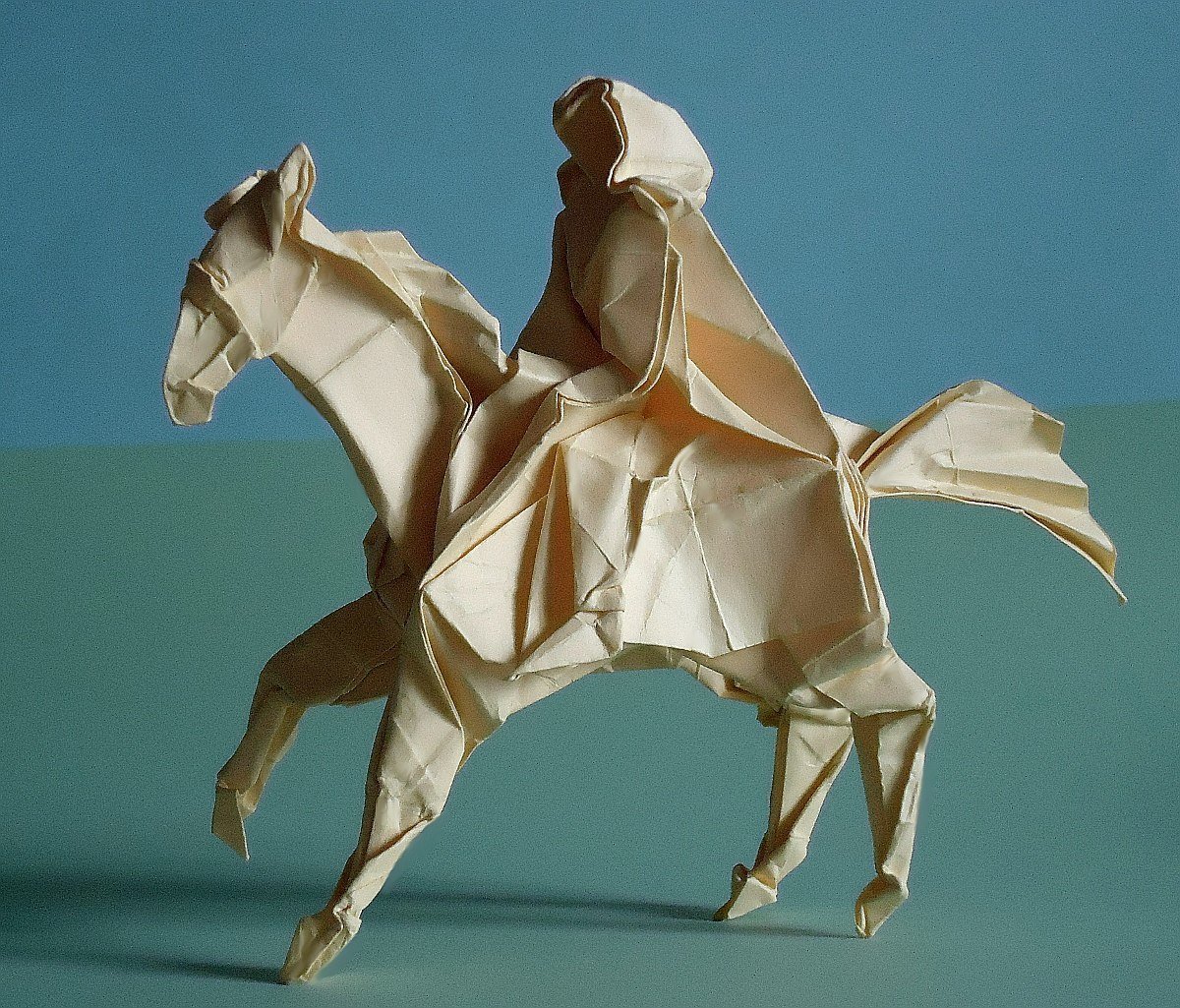 Акира Йошизава оригами. Оригами сложные. Лошадь из бумаги. Оригами конь.