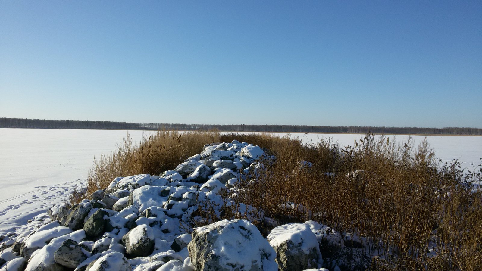 Озеро айдыкуль челябинская. Озеро курги Касарги. Озеро Касарги Челябинск. Озеро курги Челябинская область. Озеро Айдыкуль.